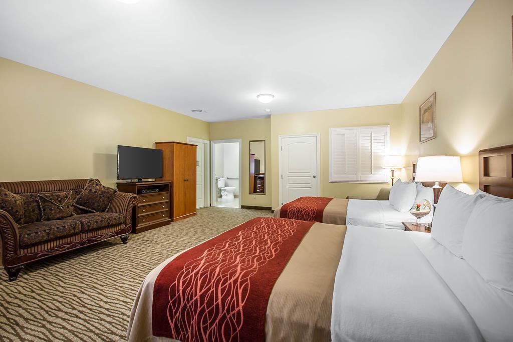 Comfort Inn Pomona Near Fairplex Buitenkant foto