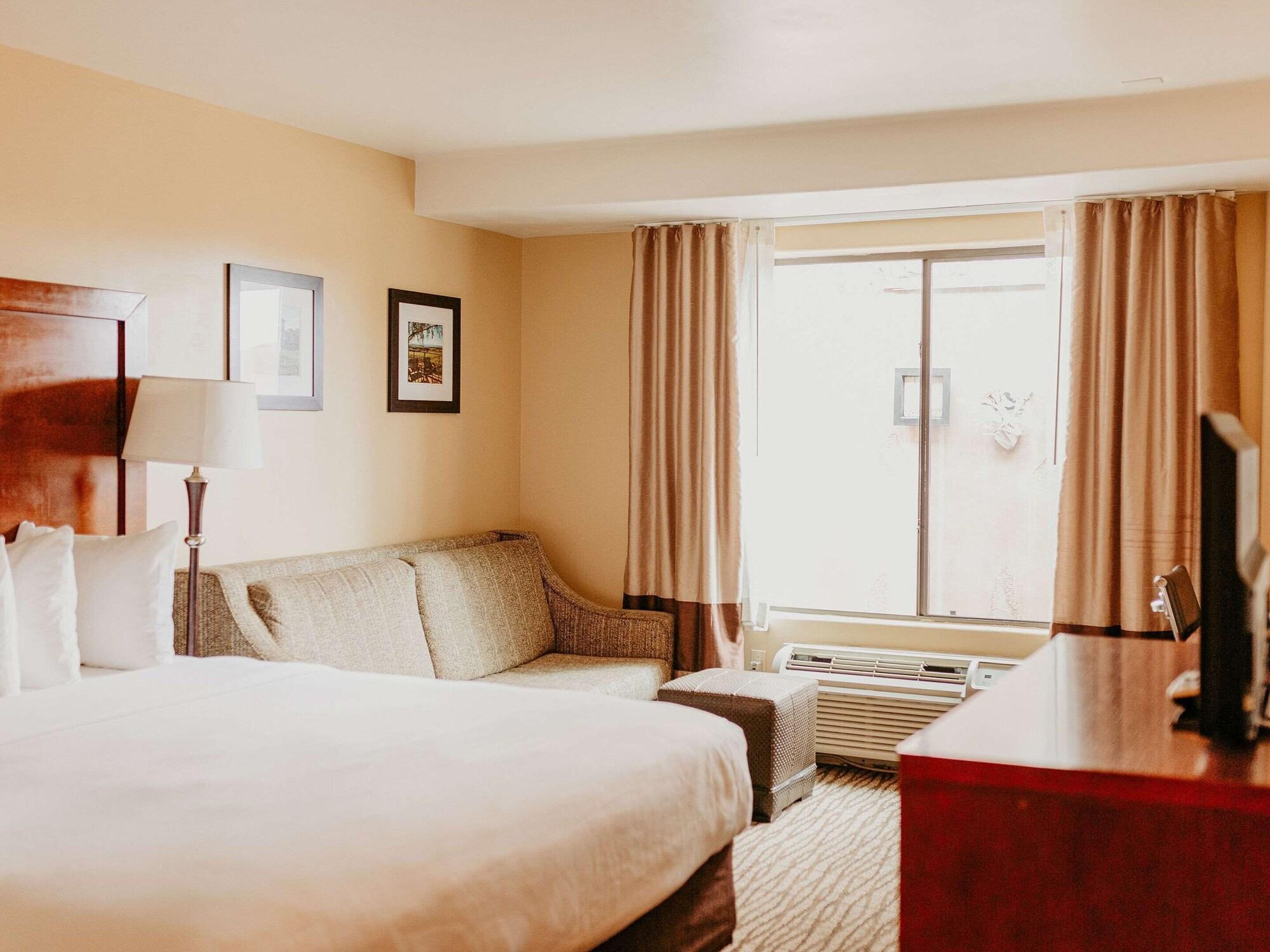 Comfort Inn Pomona Near Fairplex Buitenkant foto