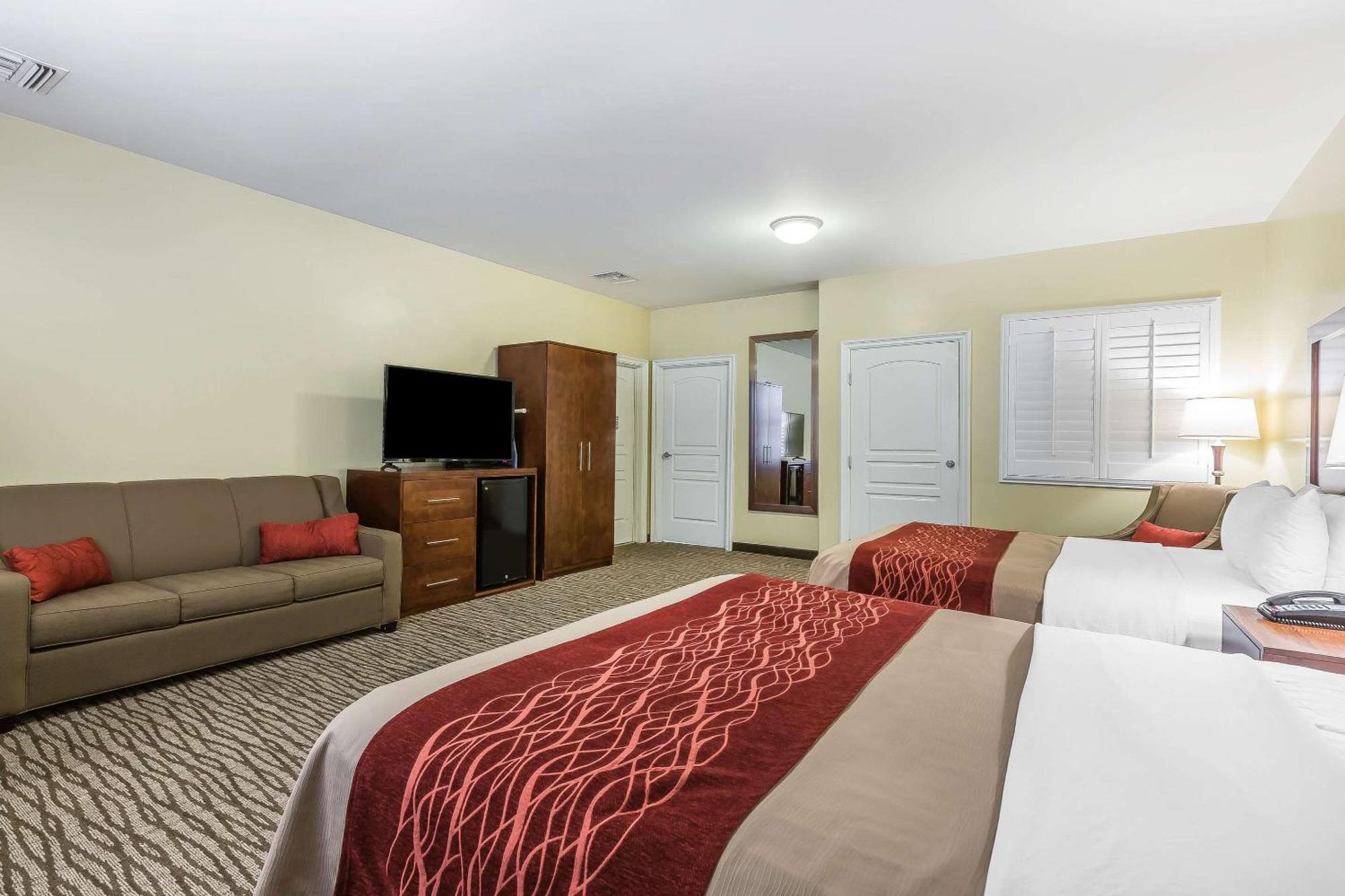 Comfort Inn Pomona Near Fairplex Buitenkant foto