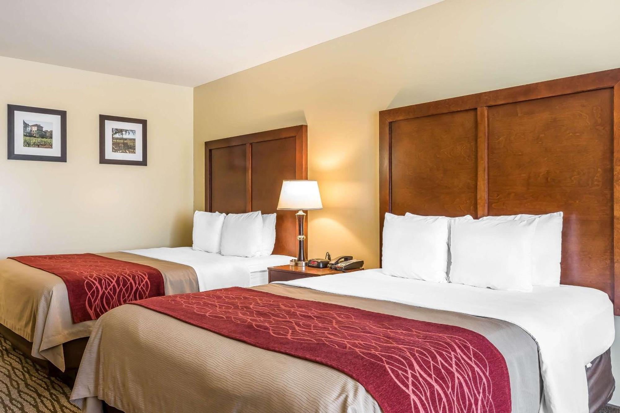 Comfort Inn Pomona Near Fairplex Buitenkant foto