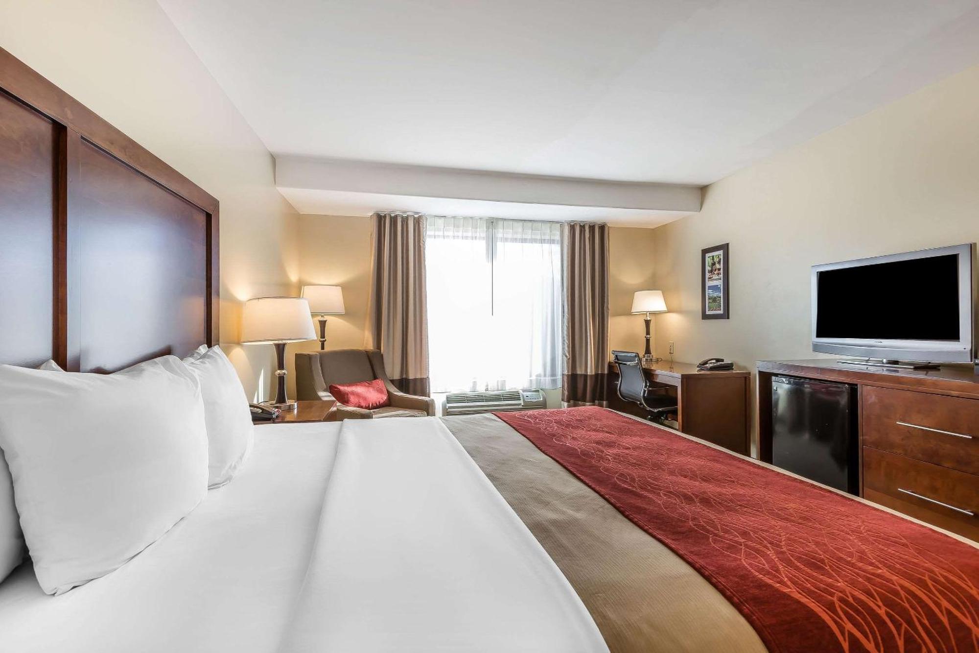 Comfort Inn Pomona Near Fairplex Buitenkant foto